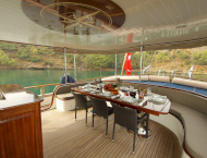 contact-yachts-queen-lila_0018