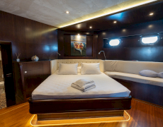 contact-yachts-casa-dell-arte_0018