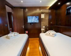 contact-yachts-casa-dell-arte_0020