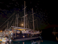 contact-yachts-aqua-bella_0003