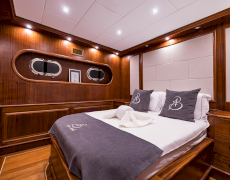 contact-yachts-aqua-bella_0010