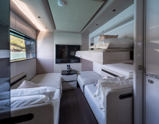 contact-yachts-edge_0004