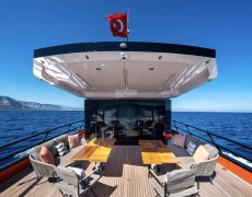 contact-yachts-edge_0011