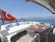 contact-yachts-zorbas_0008