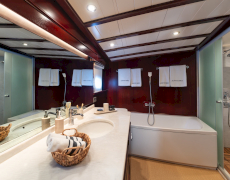 contact-yachts-always-smile_0008