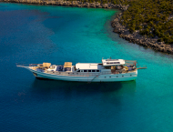 contact-yachts-always-smile_0021