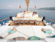 contact-yachts-la-reine_0015