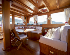 contact-yachts-dionysos_0015