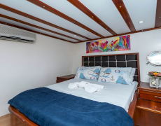 contact-yachts-sirena_0008