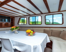 contact-yachts-sirena_0021