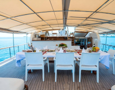 contact-yachts-sirena_0032