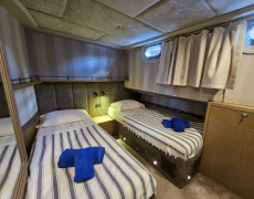 contact-yachts-dream-a_0017