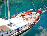 contact-yachts-ece-arina_0020