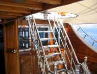 contact-yachts-grand-admiral_0005