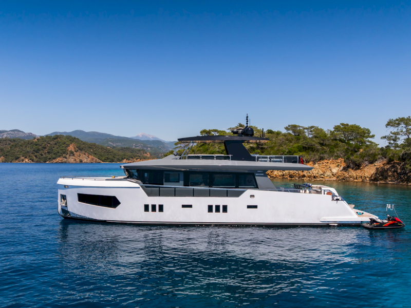 contact-yachts-ferro-77-2026-06-29-16-34-18_5