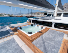 contact-yachts-lucky-you-2026-08-26-13-40-07