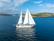 contact-yachts-lucky-you-2026-08-26-13-41-52_1