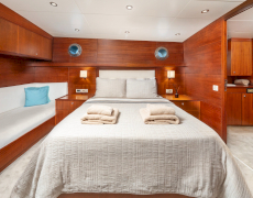 contact-yachts-lucky-you-2026-08-26-13-41-53_5