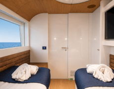 contact-yachts-wedge-2026-08-21-17-19-48