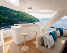 contact-yachts-wedge-2026-08-21-17-22-30_10