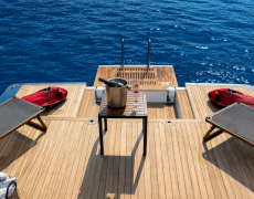 contact-yachts-wedge-2026-08-21-17-22-30_5