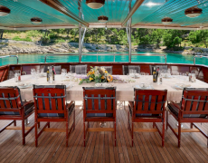 contact-yachts-luna-2026-07-09-14-51-43