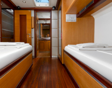 contact-yachts-gulmariam-2026-08-18-12-31-20