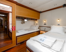 contact-yachts-gulmariam-2026-08-18-12-33-11_11