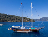 contact-yachts-elena-2026-09-11-15-03-23