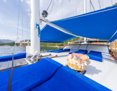 contact-yachts-elena-2026-09-11-15-03-24