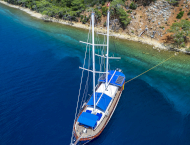 contact-yachts-elena-2026-09-11-15-07-35