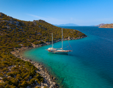 contact-yachts-serenity-86_0027