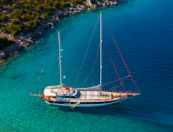 contact-yachts-serenity-86_0028