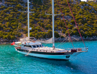 contact-yachts-serenity-86_0032