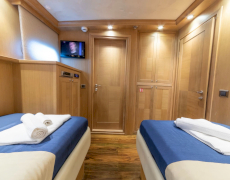 contact-yachts-blue-heaven-2026-08-20-13-32-41