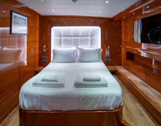 contact-yachts-canaria-2026-07-29-11-38-27