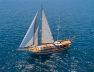 Luxury charter gulet yacht ANGELICA sailing in Croatia with Contact Yachts_25