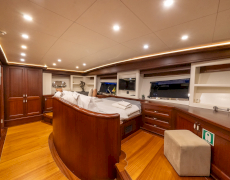 contact-yachts-virtuoso_0003