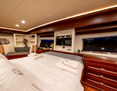 contact-yachts-virtuoso_0004