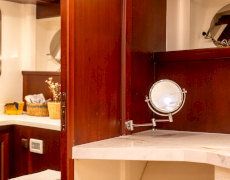 contact-yachts-virtuoso_0009