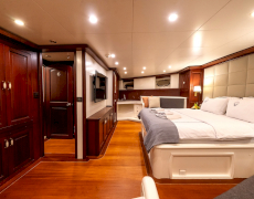 contact-yachts-virtuoso_0043