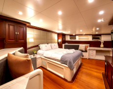 contact-yachts-virtuoso_0045