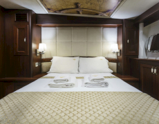 contact-yachts-virtuoso_0046