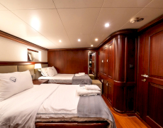 contact-yachts-virtuoso_0054