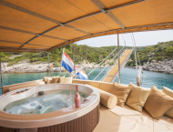 contact-yachts-kadena_0013