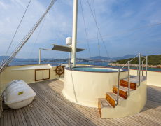 contact-yachts-elara-1_0006