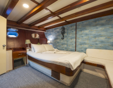 contact-yachts-elara-1_0014