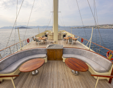 contact-yachts-elara-1_0035