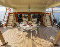 contact-yachts-elara-1_0037