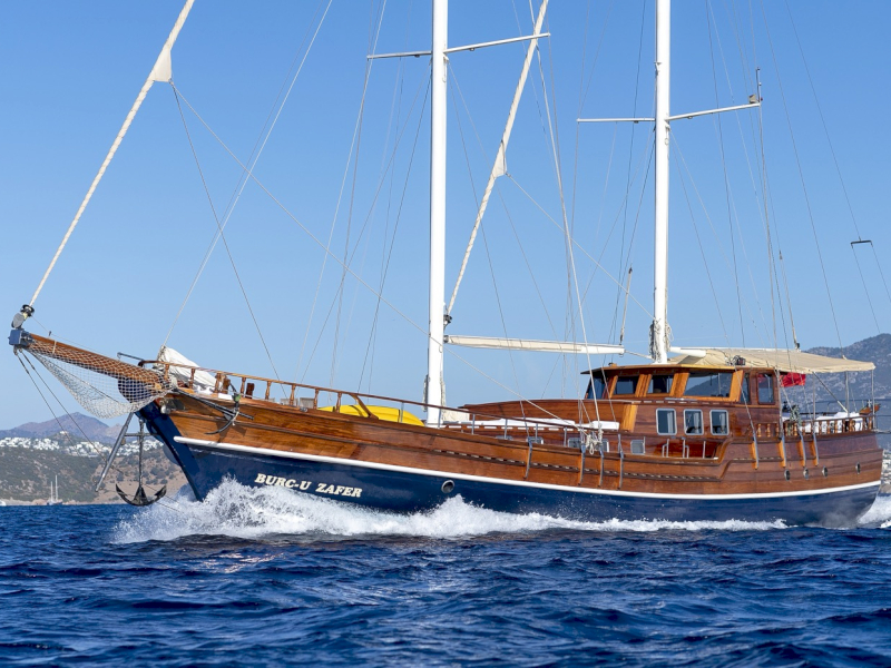 contact-yachts-burc-u-zafer_0024